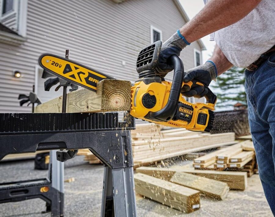 DeWalt DCCS620P1 20V moottorisaha