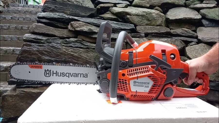 Husqvarna 545 Mark II moottorisaha